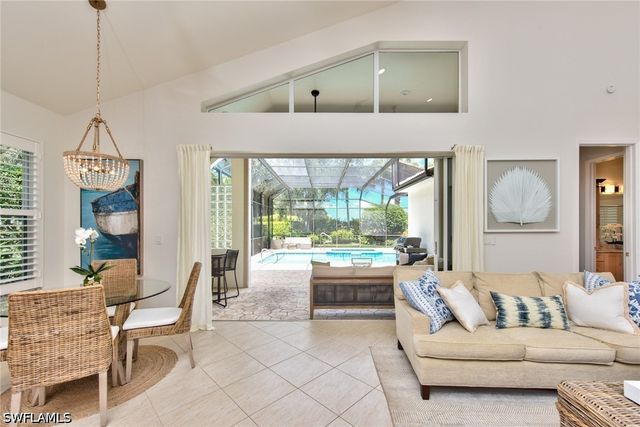 1705 Marsh RUN, Naples, FL 34109