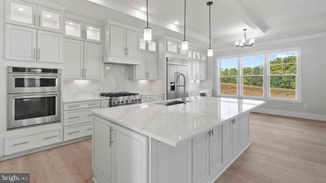 1002 MARSHALLS DR, Upper Marlboro, MD 20774