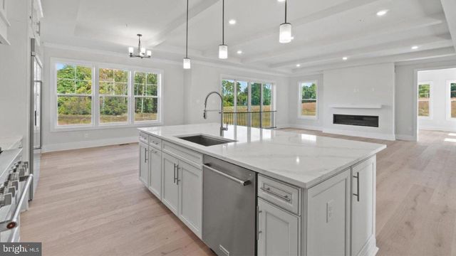 1002 MARSHALLS DR, Upper Marlboro, MD 20774