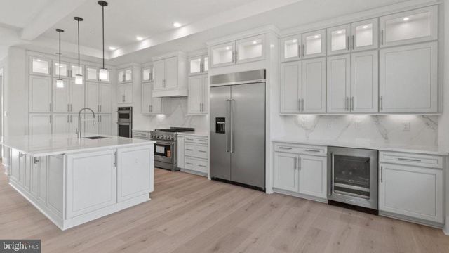 1002 MARSHALLS DR, Upper Marlboro, MD 20774