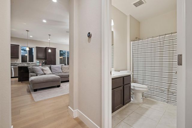 3700 Colorado Ave, Turlock, CA 95382