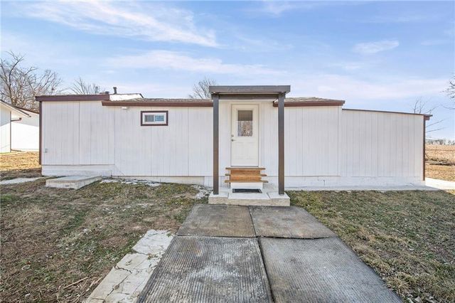 710 Elliott Street, Buckner, MO 64016