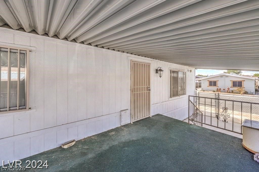 3350 Isle Royale Drive, Las Vegas, NV 89122 — photo 5