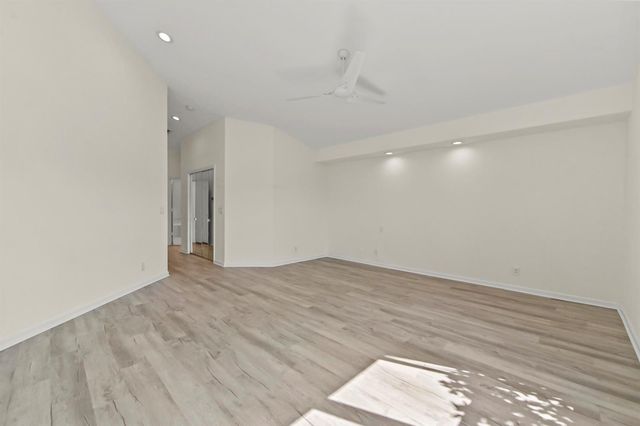 6226 Water Lilly Lane, Boynton Beach, FL 33437