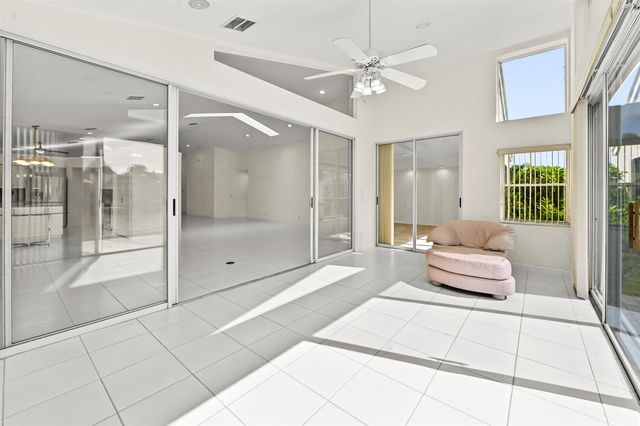 6226 Water Lilly Lane, Boynton Beach, FL 33437