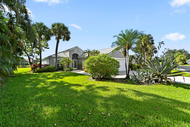 6226 Water Lilly Lane, Boynton Beach, FL 33437