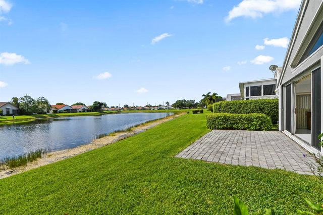 6226 Water Lilly Lane, Boynton Beach, FL 33437