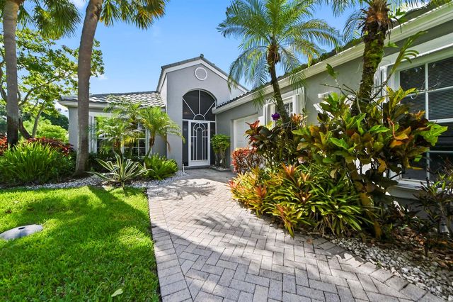 6226 Water Lilly Lane, Boynton Beach, FL 33437