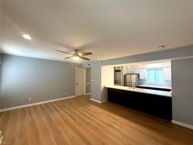 2316 Starfish Rd Apt 202, Virginia Beach, VA 23451