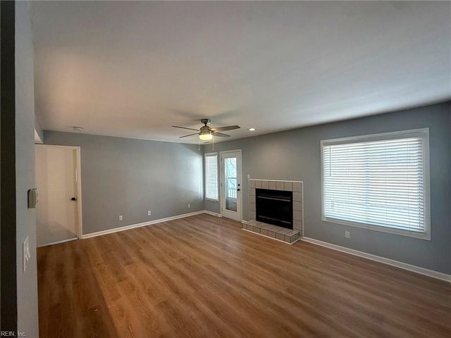 2316 Starfish Rd Apt 202, Virginia Beach, VA 23451