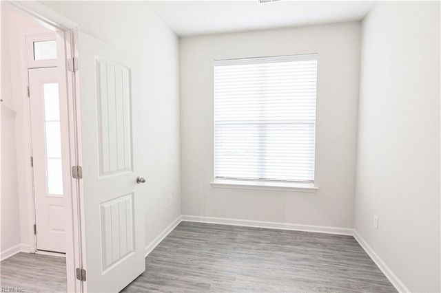 636 Rhema RD, Virginia Beach, VA 23462