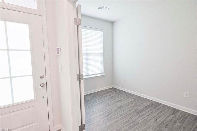 636 Rhema RD, Virginia Beach, VA 23462