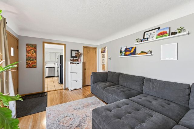 5756 25th Avenue S, Minneapolis, MN 55417