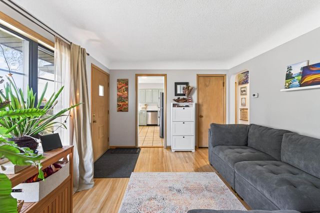 5756 25th Avenue S, Minneapolis, MN 55417