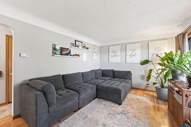 5756 25th Avenue S, Minneapolis, MN 55417