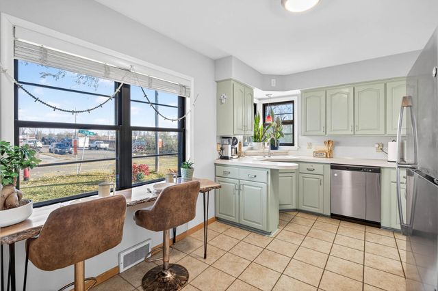 5756 25th Avenue S, Minneapolis, MN 55417