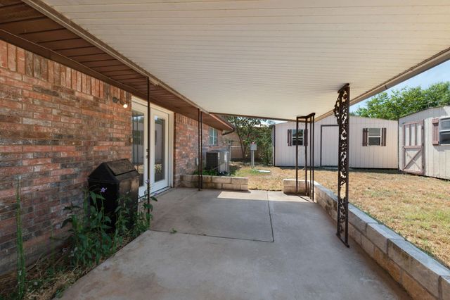 2025 Forest TRL, Kingsland, TX 78639