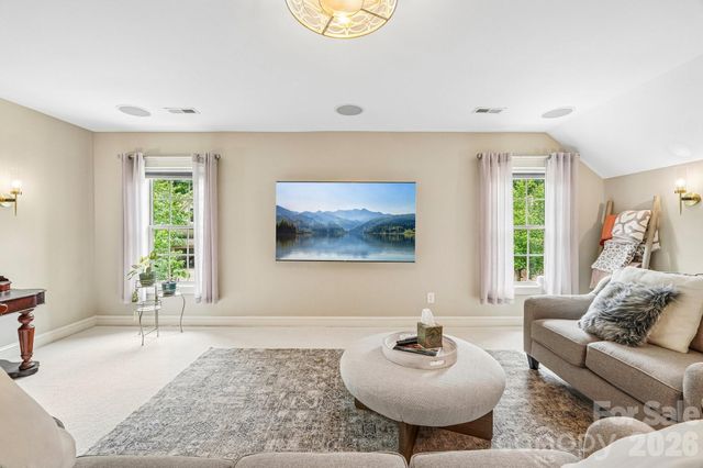 3841 Nancy Creek Road, Charlotte, NC 28270