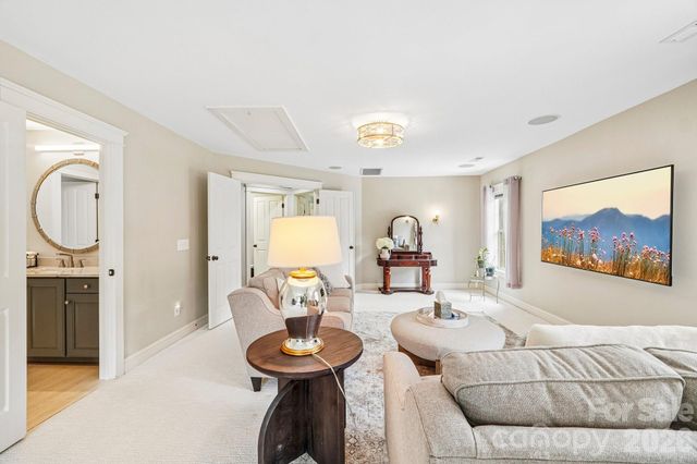 3841 Nancy Creek Road, Charlotte, NC 28270