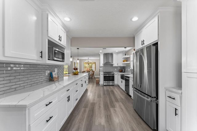 5207 Alamosa Lane, Spring, TX 77379