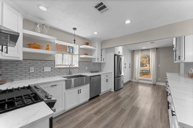 5207 Alamosa Lane, Spring, TX 77379
