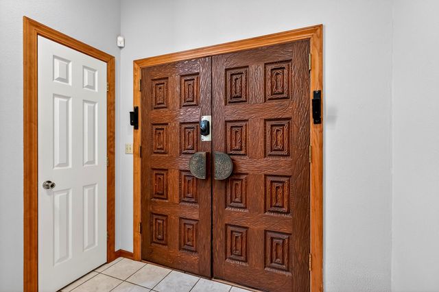 5147 S Farm Road 181, Springfield, MO 65804