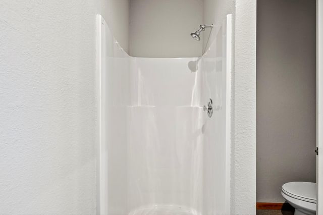 5147 S Farm Road 181, Springfield, MO 65804