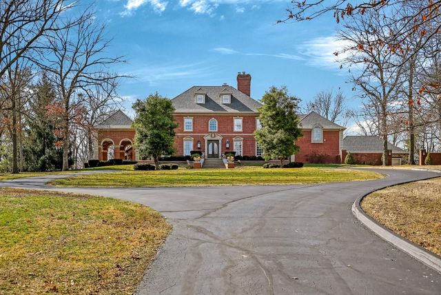 5147 S Farm Road 181, Springfield, MO 65804