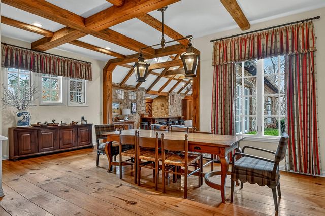 5147 S Farm Road 181, Springfield, MO 65804