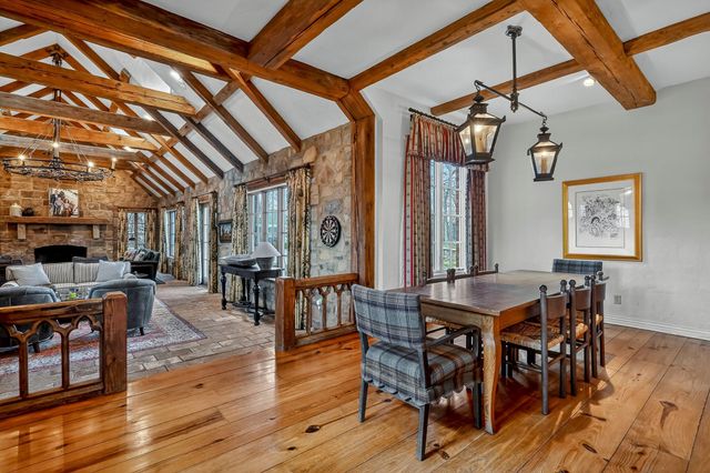 5147 S Farm Road 181, Springfield, MO 65804