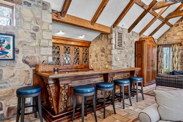 5147 S Farm Road 181, Springfield, MO 65804