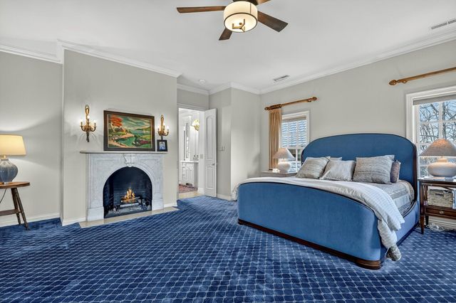 5147 S Farm Road 181, Springfield, MO 65804