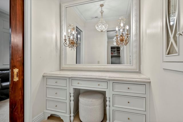 5147 S Farm Road 181, Springfield, MO 65804