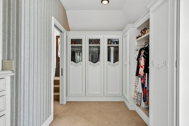 5147 S Farm Road 181, Springfield, MO 65804