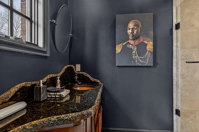 5147 S Farm Road 181, Springfield, MO 65804