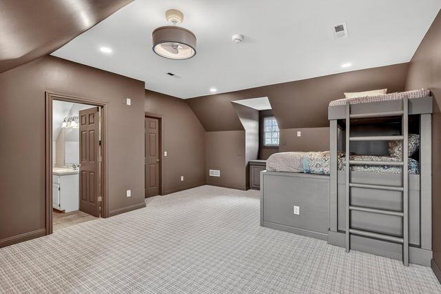 5147 S Farm Road 181, Springfield, MO 65804