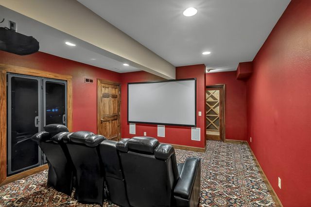 5147 S Farm Road 181, Springfield, MO 65804