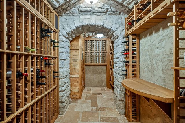 5147 S Farm Road 181, Springfield, MO 65804