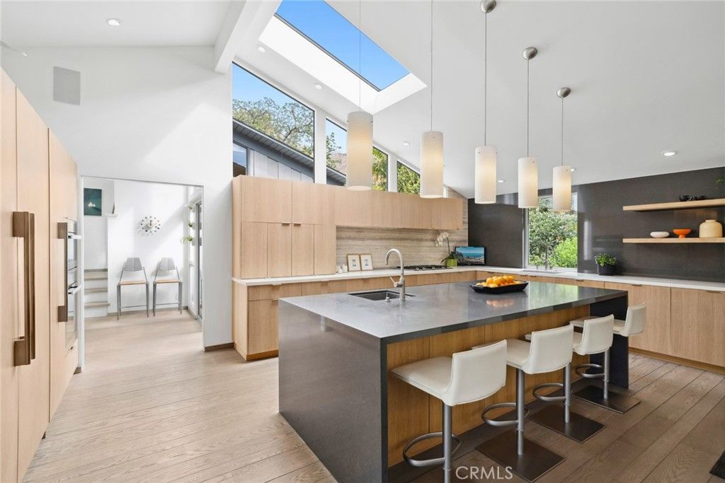 1900 Catalina Street, Laguna Beach, CA 92651 — exterior