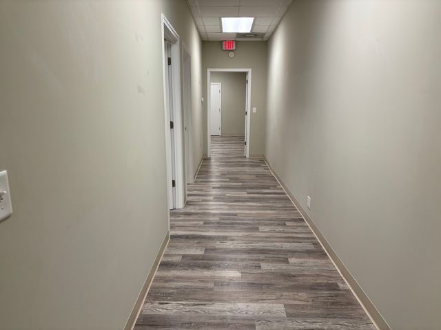 4212 W Irving Park Road, Chicago, IL 60641