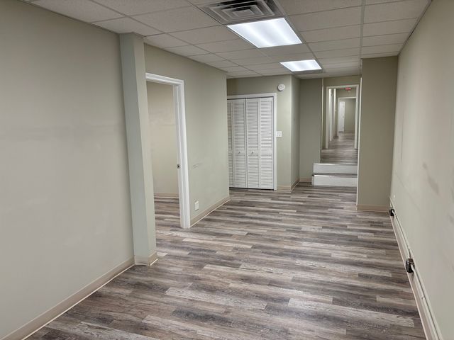 4212 W Irving Park Road, Chicago, IL 60641