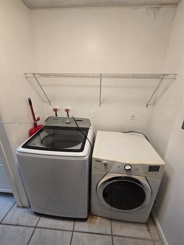 9287 NW 18th St, Pembroke Pines, FL 33024