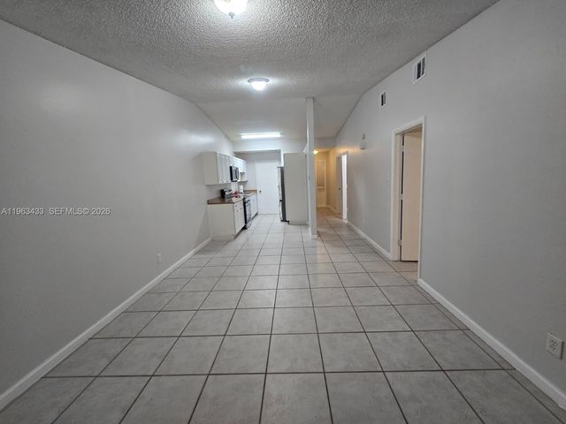9287 NW 18th St, Pembroke Pines, FL 33024