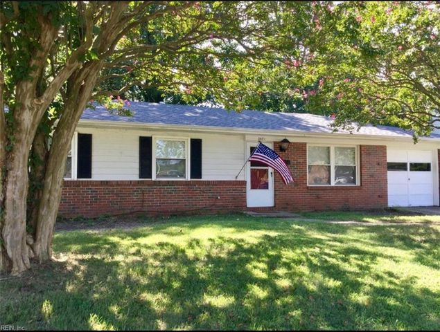 3621 Edinburgh DR, Virginia Beach, VA 23452