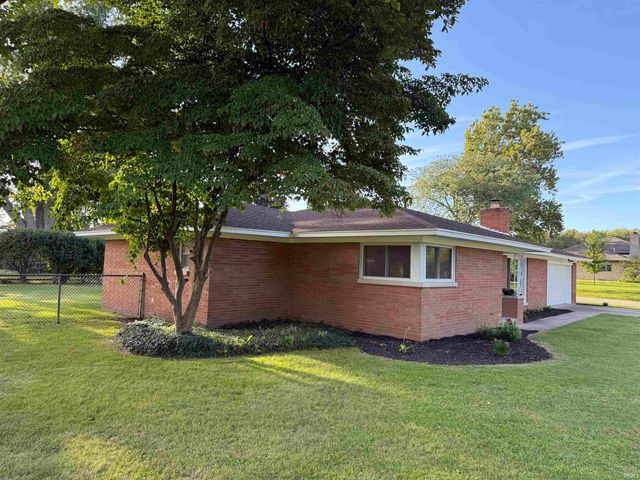 61439 Miami Road, South Bend, IN 46614