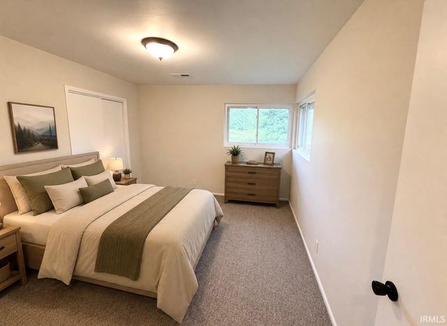61439 Miami Road, South Bend, IN 46614