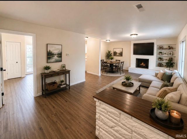 61439 Miami Road, South Bend, IN 46614