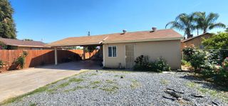 15711 Avenue 332 332, Ivanhoe, CA 93235