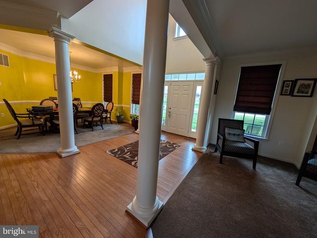 5 TURNOUT LN, Etters, PA 17319