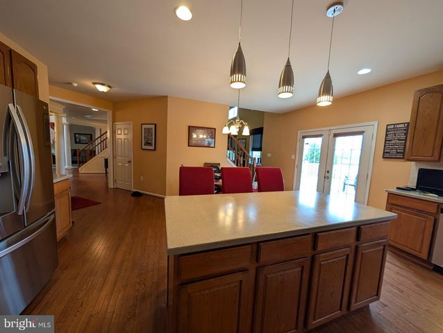 5 TURNOUT LN, Etters, PA 17319